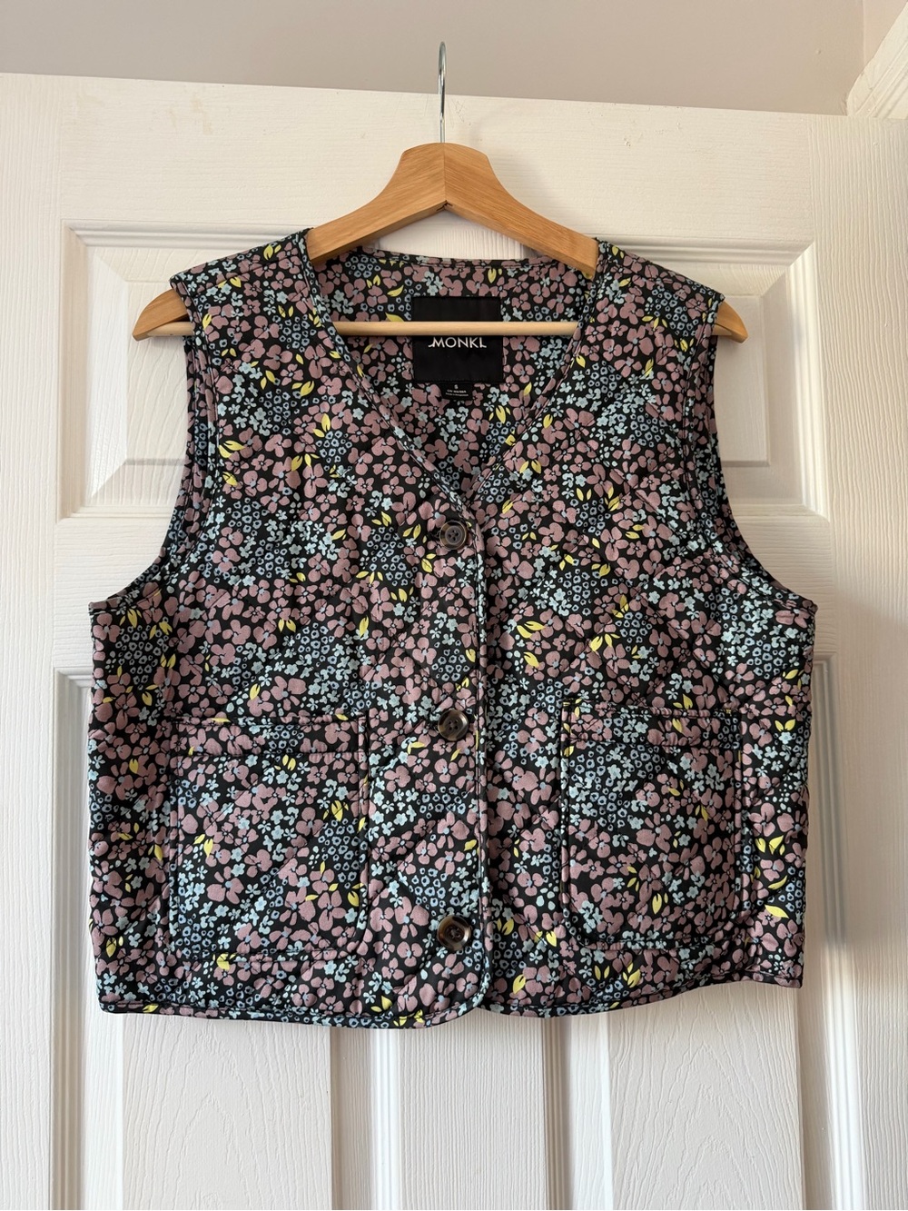 NWOT Monki Floral Quilted Cottagecore Vest in Black and Teal